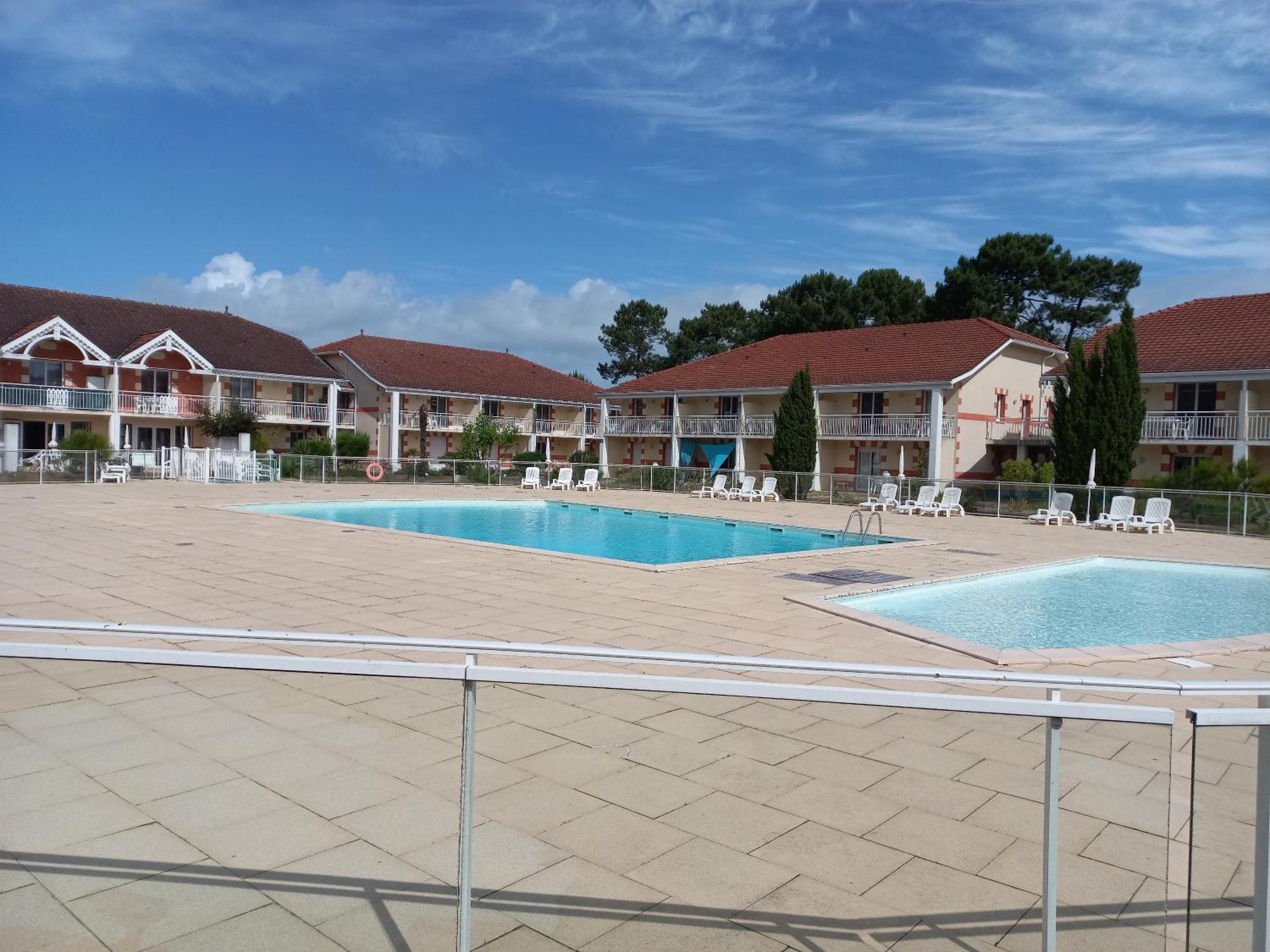 Appartement Le Verdon Sur Mer Екстериор снимка